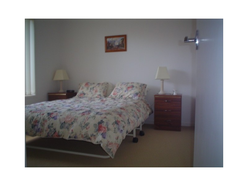 23  Sheffield Circuit, Pacific Pines QLD 4211