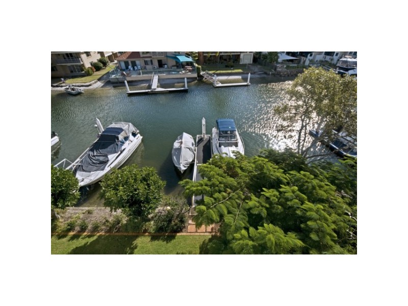 9/28  Oatlands Esplanade, Runaway Bay QLD 4216