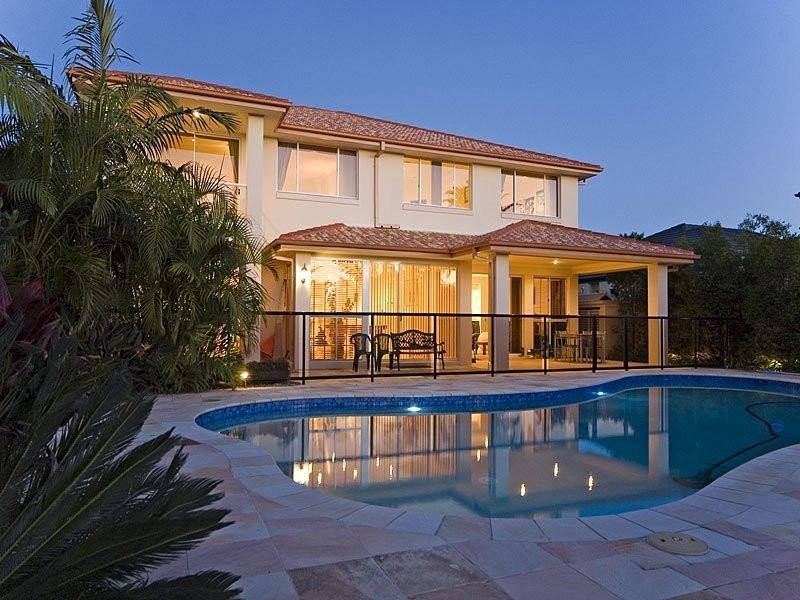 2345 Cressbrook Drive, Hope Island QLD 4212
