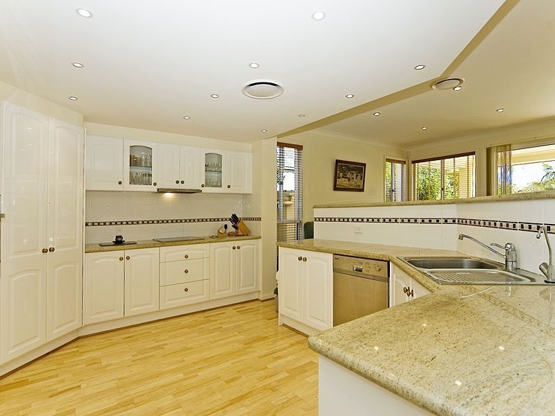2345 Cressbrook Drive, Hope Island QLD 4212