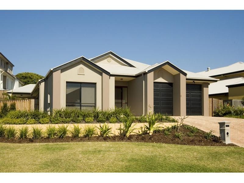 37 Buccaneer Way, Coomera QLD 4209