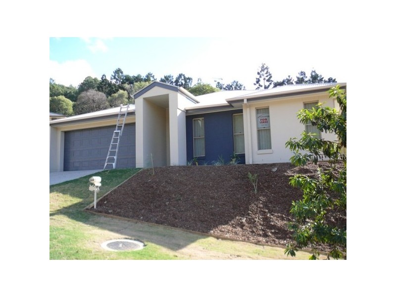 25  Lambert Drive, Maudsland QLD 4210