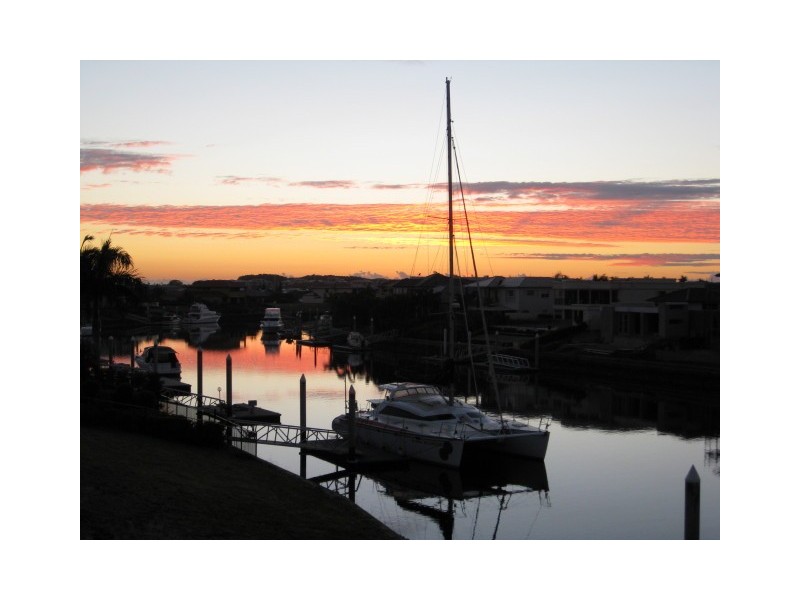 2328 Cressbrook Drive, Hope Island QLD 4212