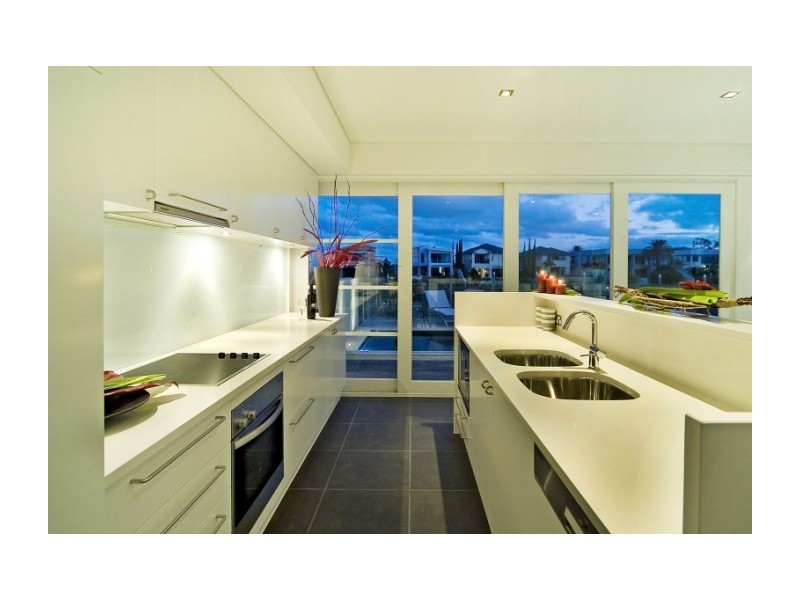 8031  Key Waters, Sanctuary Cove QLD 4212