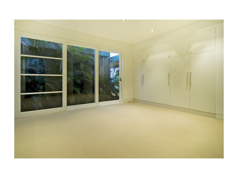 8031  Key Waters, Sanctuary Cove QLD 4212