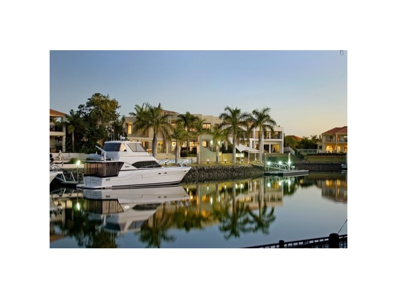 1133 Beechwood Drive, Hope Island QLD 4212