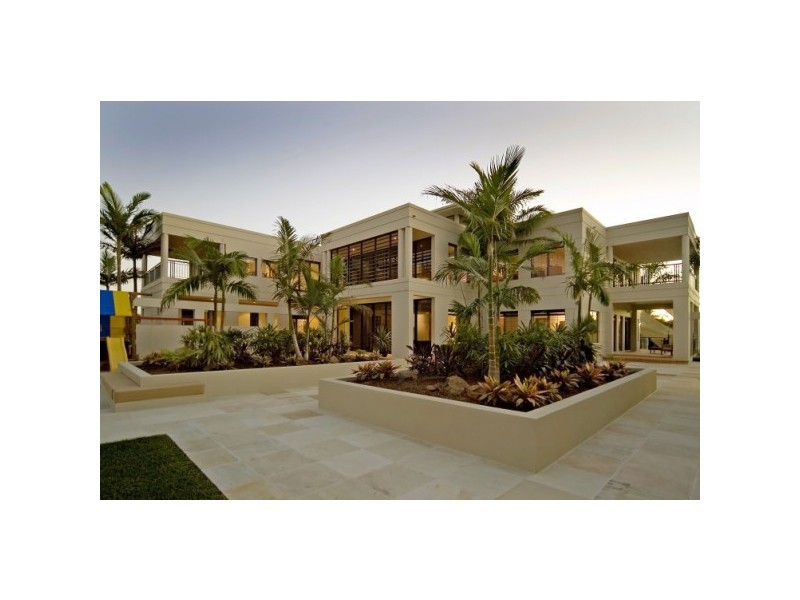 1133 Beechwood Drive, Hope Island QLD 4212