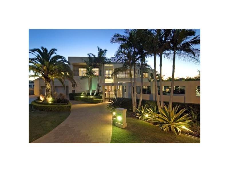 1133 Beechwood Drive, Hope Island QLD 4212