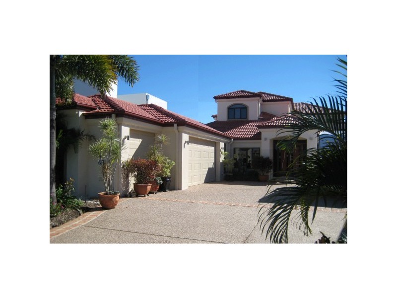 2161  Beaufort Way, Hope Island QLD 4212