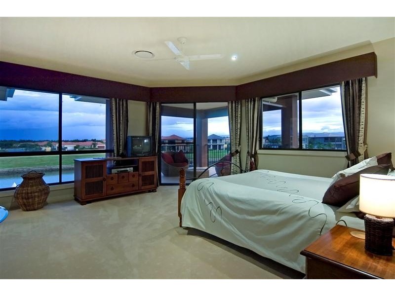 2303 Belmont court, Hope Island QLD 4212
