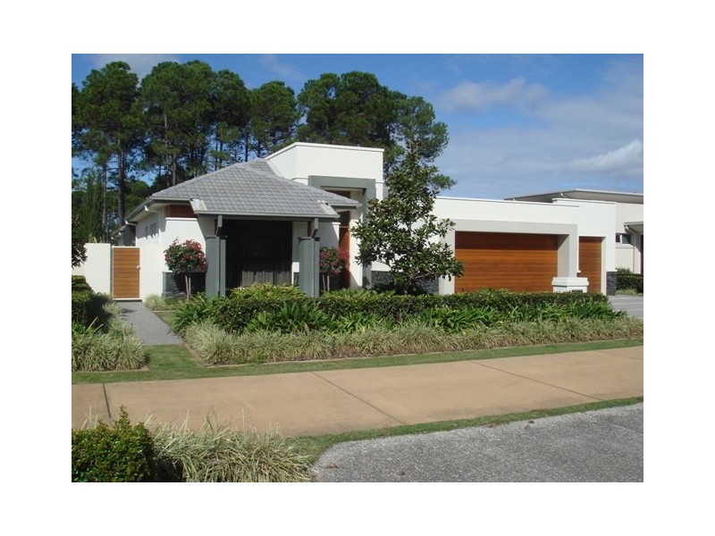2202   The Parkway, Sanctuary Cove QLD 4212