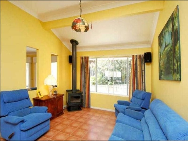 23  Pacific Pines Boulevard, Pacific Pines QLD 4211