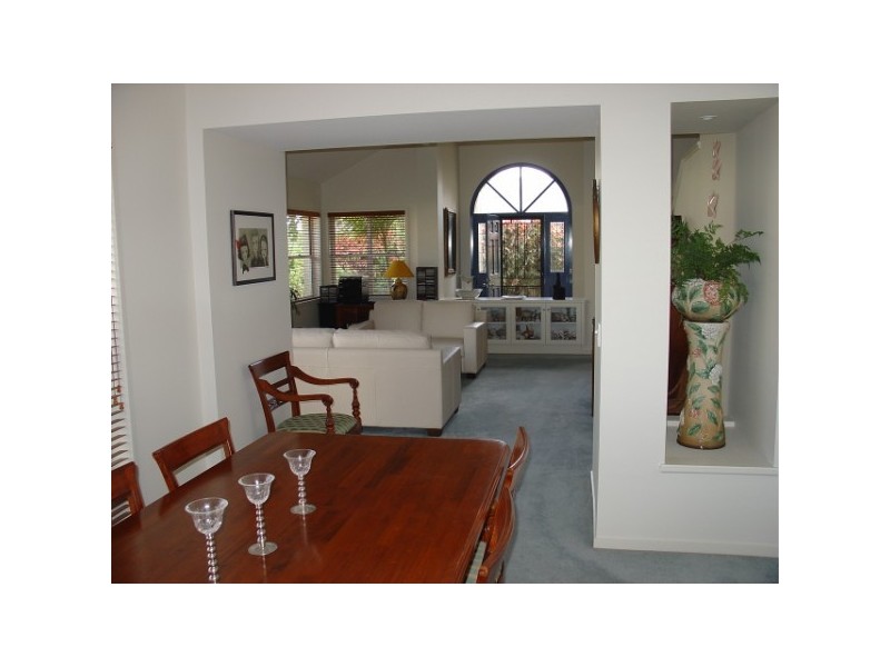 3  Van Diemen Place, Hollywell QLD 4216