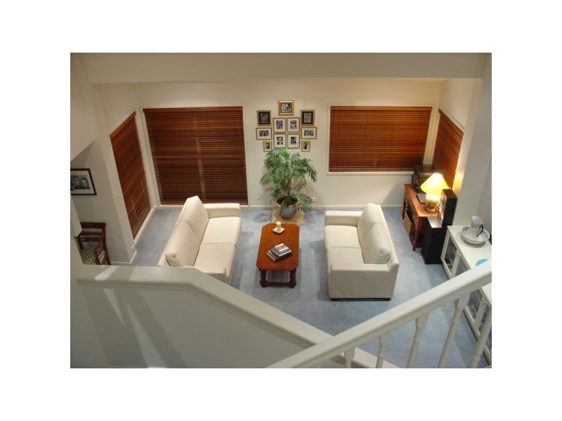 3  Van Diemen Place, Hollywell QLD 4216