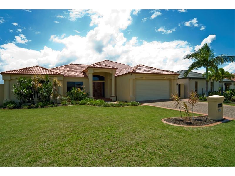2131 Carlton Drive, Hope Island QLD 4212