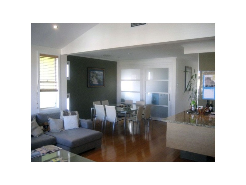 6011 Calardo Avenue, Hope Island QLD 4212
