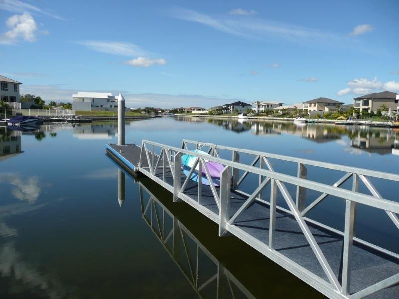 Hope Island QLD 4212