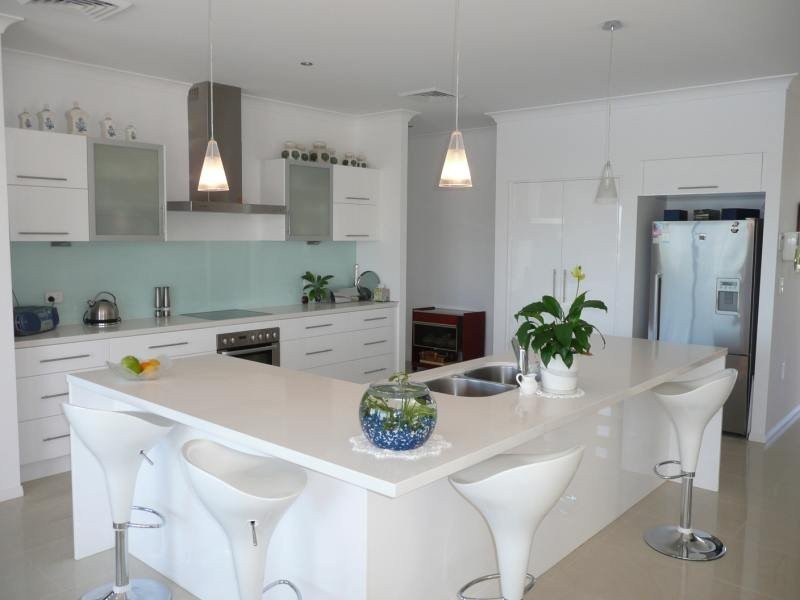 Hope Island QLD 4212