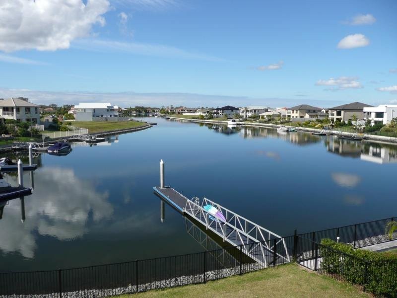 Hope Island QLD 4212