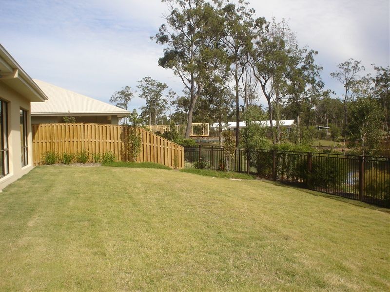 5  Picnic Creek Drive, Coomera QLD 4209