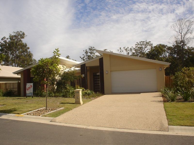 5  Picnic Creek Drive, Coomera QLD 4209