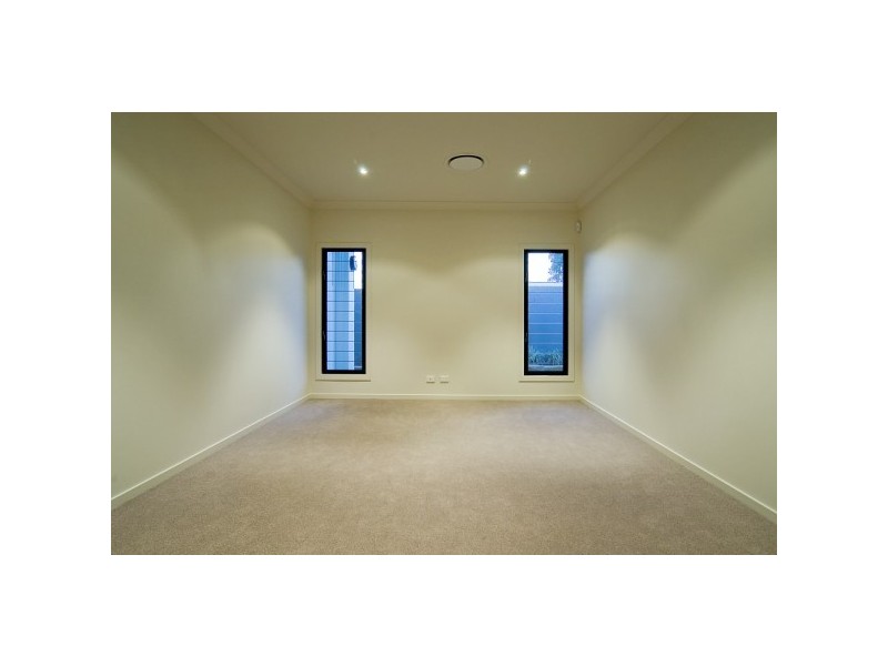 3008 Hillside Walk, Sanctuary Cove QLD 4212