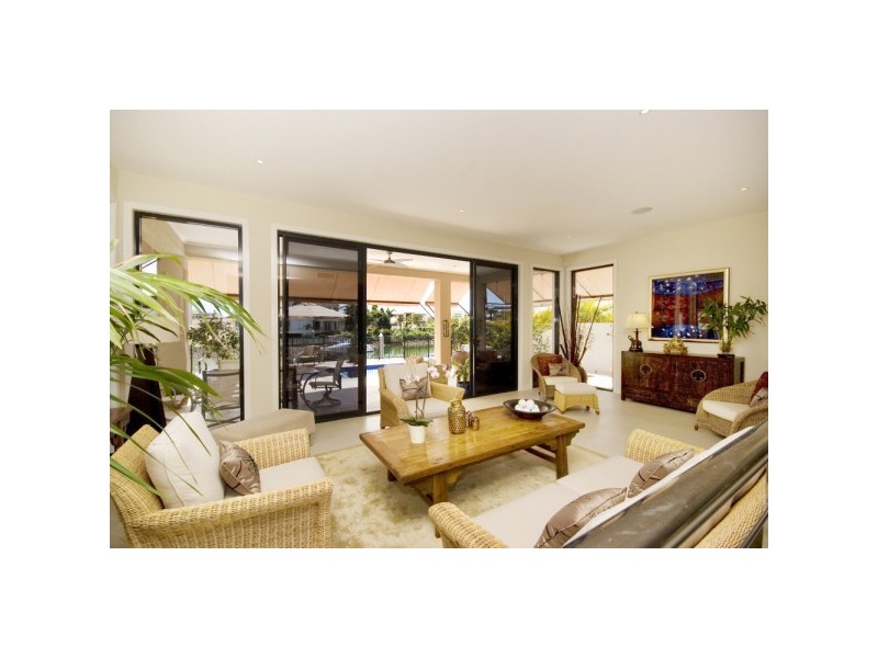 8074  Riverside Drive, Sanctuary Cove QLD 4212