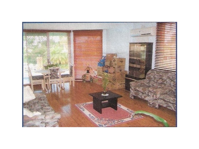 1 & 2 / 14  Nikkinbah Street, Belmont North NSW 2280