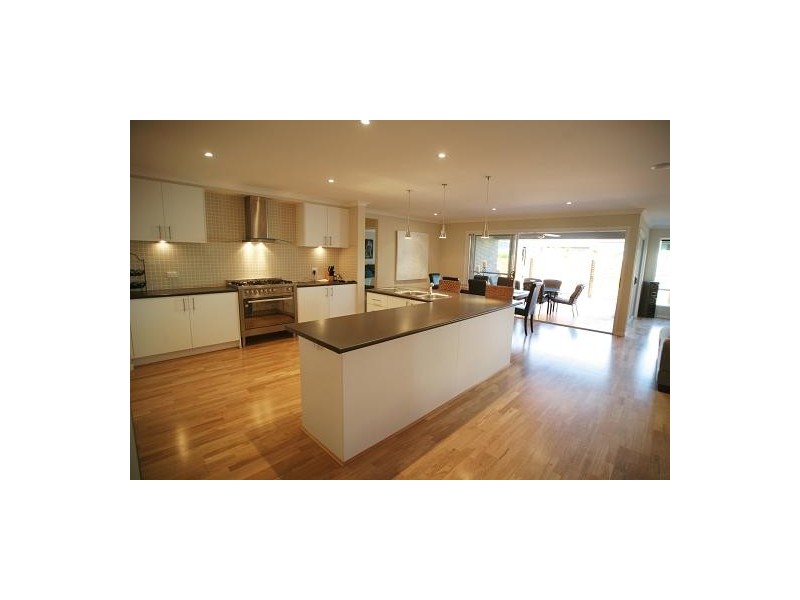 10  Crusade Court, Coomera QLD 4209