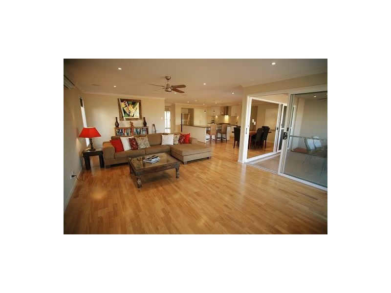 10  Crusade Court, Coomera QLD 4209