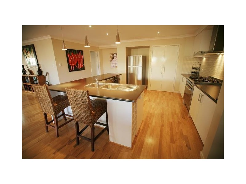 10  Crusade Court, Coomera QLD 4209