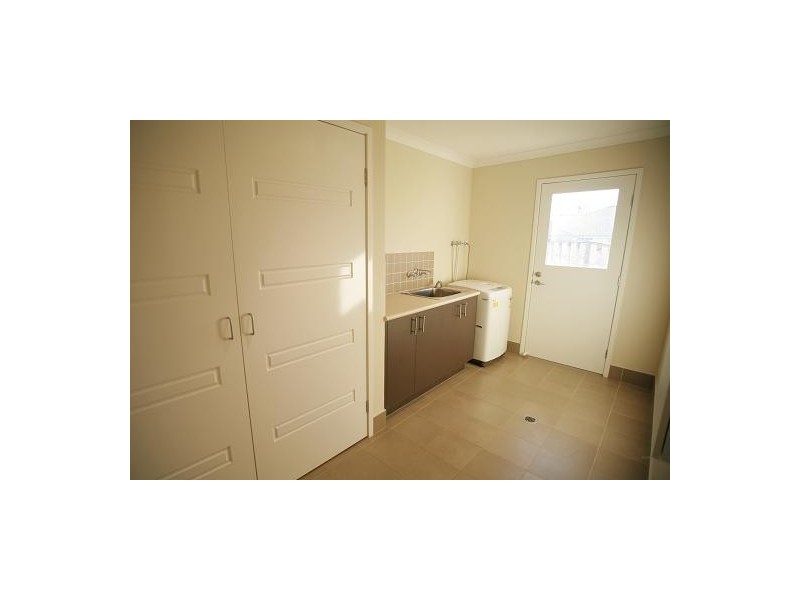 10  Crusade Court, Coomera QLD 4209