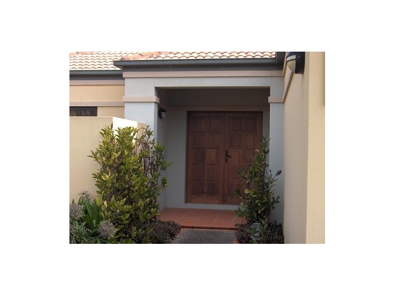 8382  Magnolia Drive East, Hope Island QLD 4212