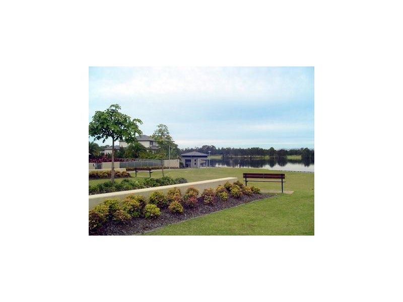 6107  The Lakes Drive, Hope Island QLD 4212
