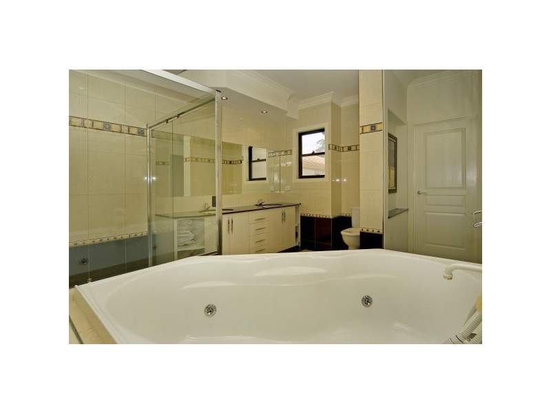 8049 The Parkway, Sanctuary Cove QLD 4212