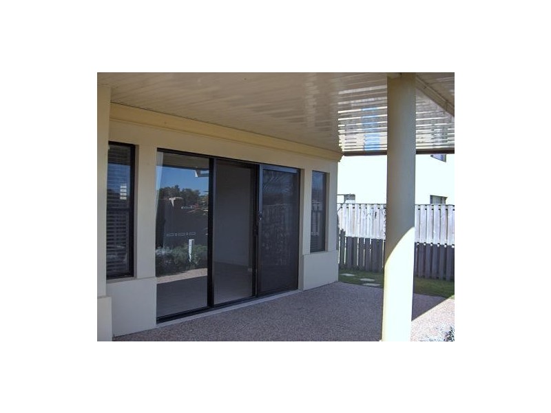 38  Caseys Road, Hope Island QLD 4212