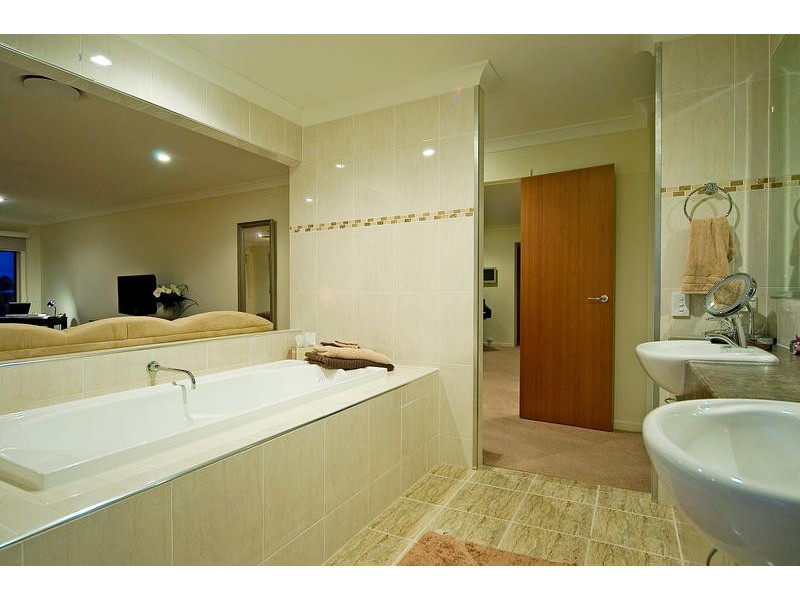 2103  The Circle, Sanctuary Cove QLD 4212