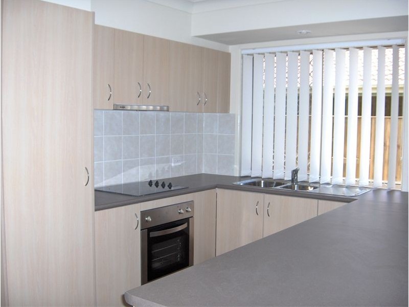 2-5  Benson Court, Ormeau QLD 4208