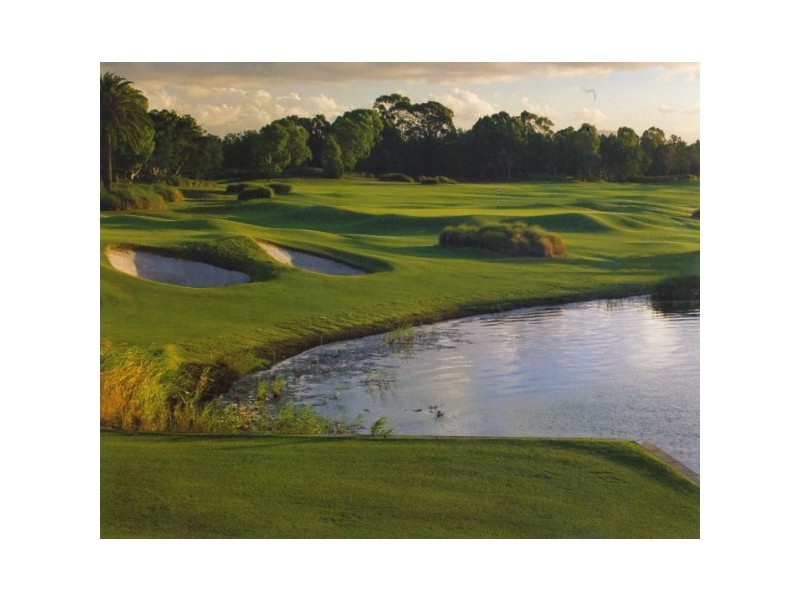 3119  Riverleigh Garden Drive, Hope Island QLD 4212