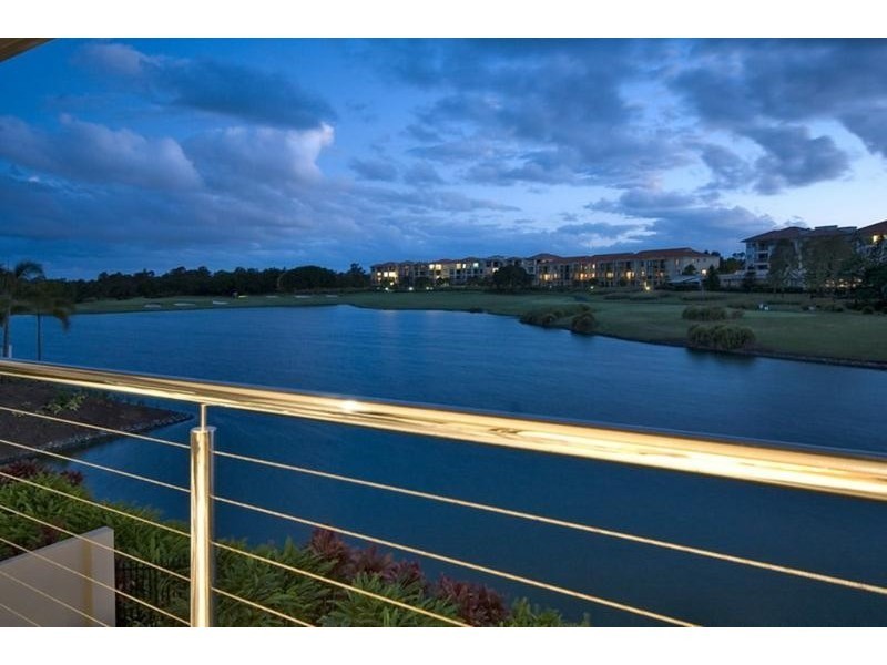 6093  Lugano Drive, Hope Island QLD 4212