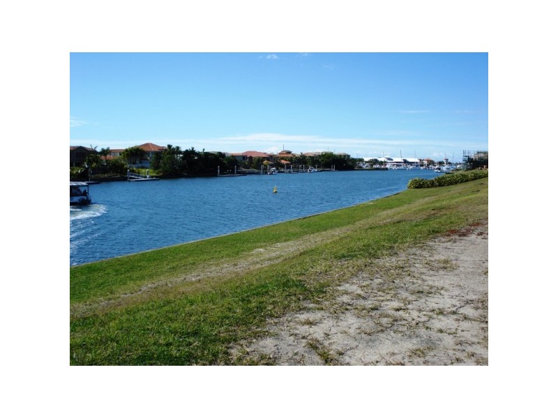 2319-2320 Cressbrook Drive, Hope Island QLD 4212