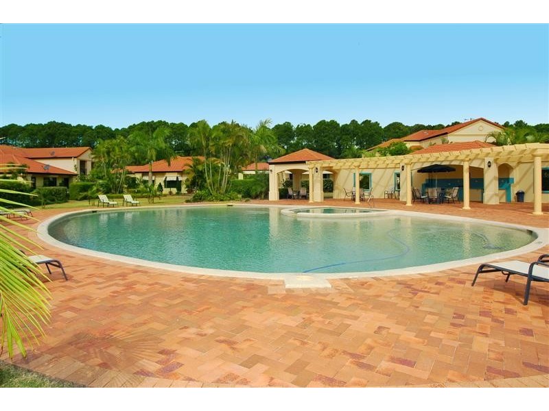 Hope Island QLD 4212