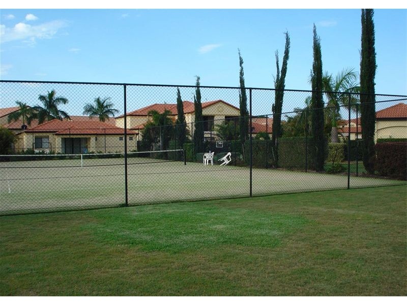 Hope Island QLD 4212