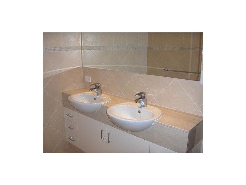 2339  Cressbrook Drive,, Hope Island QLD 4212
