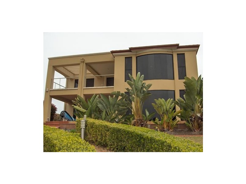 2339  Cressbrook Drive,, Hope Island QLD 4212