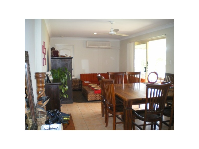 4  Bedivere Dr, Ormeau QLD 4208