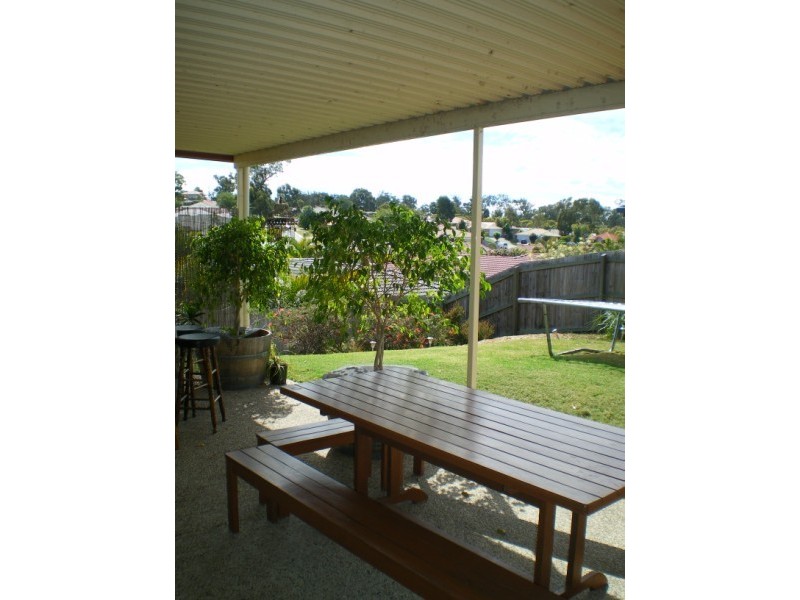 4  Bedivere Dr, Ormeau QLD 4208