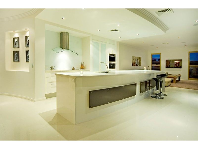 1674 Murten Place, Hope Island QLD 4212