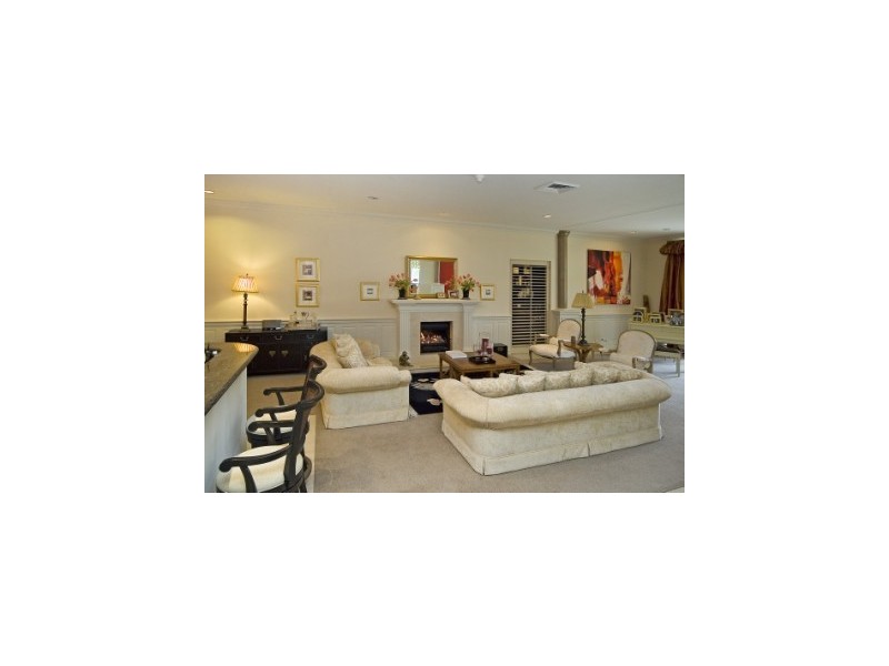 7006 Riverview Crescent, Sanctuary Cove QLD 4212