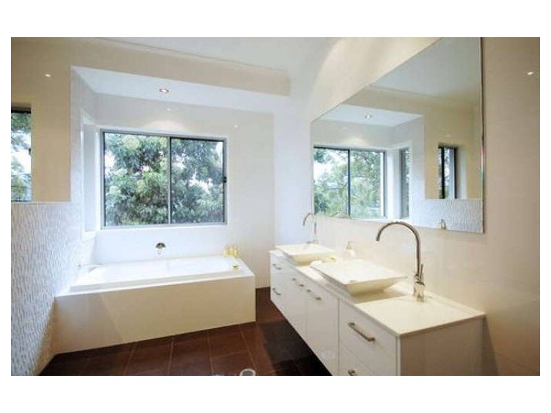 72-74  The Pinnacle, Tallai QLD 4213